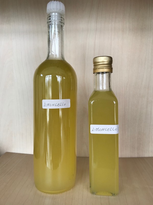 Limoncello calabrese 