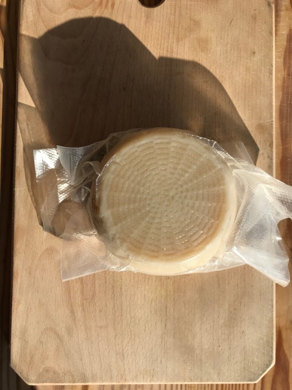 Pecorino crotonese SemiStagionato